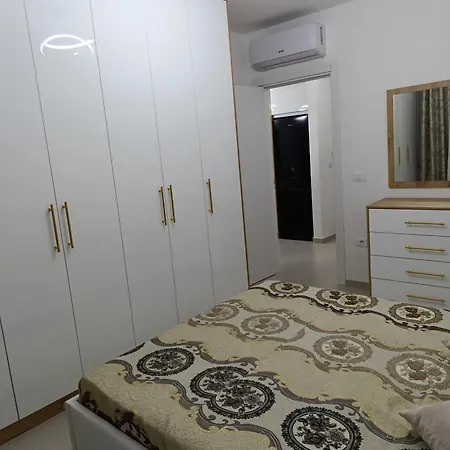 דירה El- Er Apartament's *